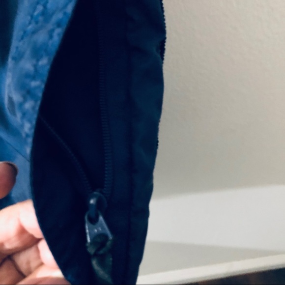 ADIDAS MEN’S WATERPROOF JACKET.SIZE LARGE - Picture 4 of 8